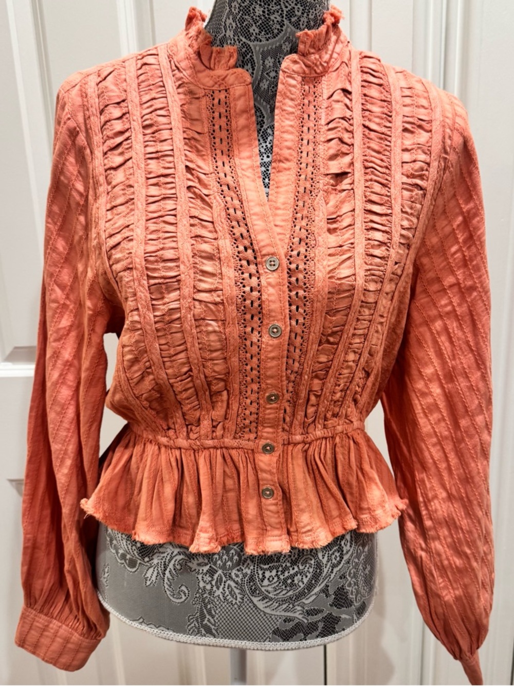 PILCRO Anthropology Ruffled Button-Front Cottagecore Boho Blouse 100% Cotton   M